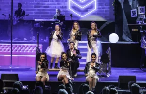 resiste-spectacle-celine-choquet